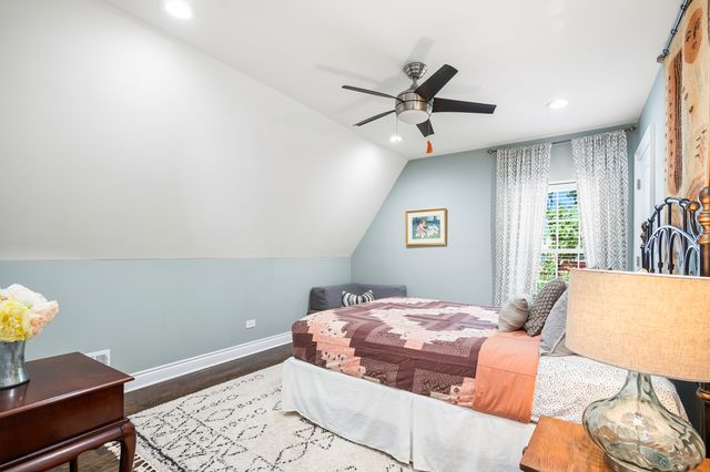1109 N Karlov Avenue, Chicago, IL 60651