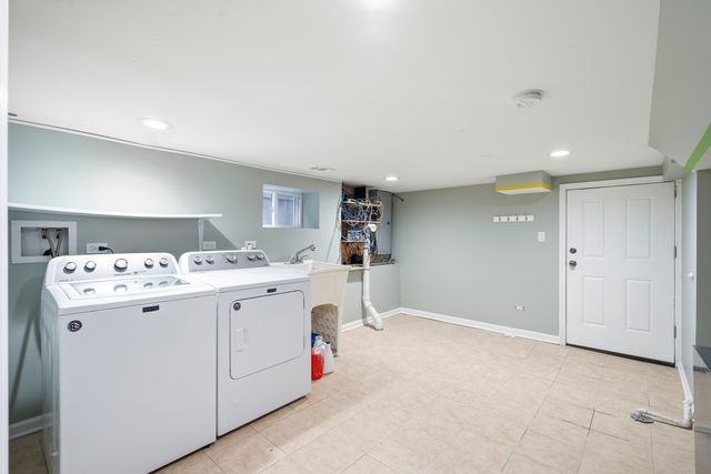 1109 N Karlov Avenue, Chicago, IL 60651