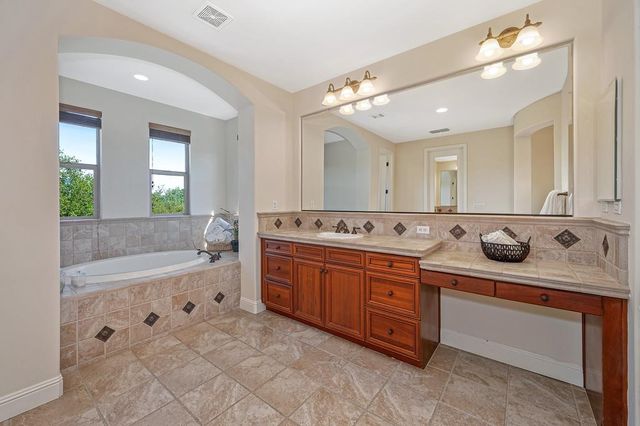 2063 Medici Way, El Dorado Hills, CA 95762