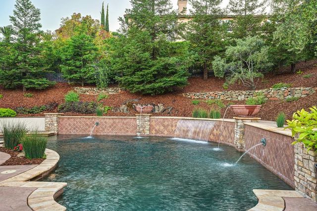2063 Medici Way, El Dorado Hills, CA 95762