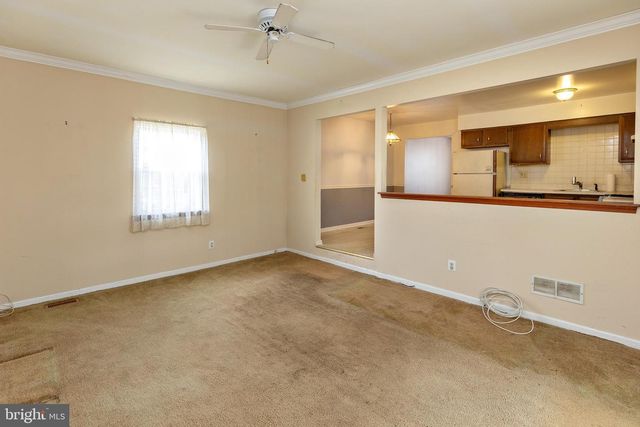 322 W WASHINGTON AVE, Magnolia, NJ 08049