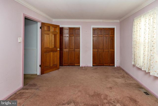 322 W WASHINGTON AVE, Magnolia, NJ 08049