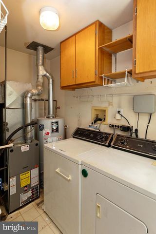 322 W WASHINGTON AVE, Magnolia, NJ 08049