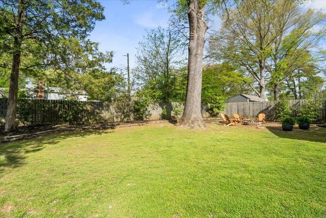 2265 PIKE WOOD DR, Germantown, TN 38138