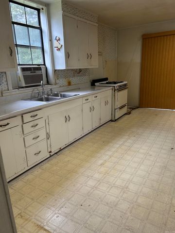 608 S Pecan, Searcy, AR 72143