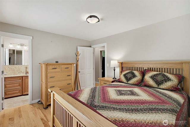 26204 SE 224th Street, Maple Valley, WA 98038