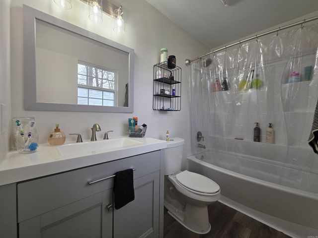 9 Palmer Drive, Conway, AR 72032