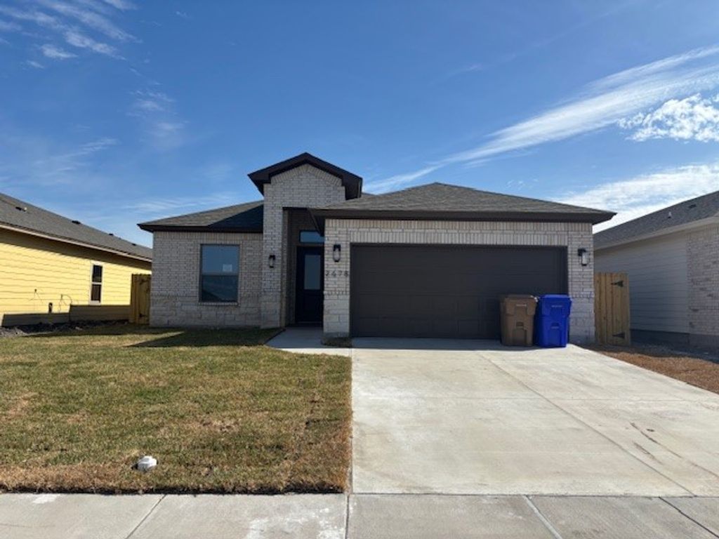 2678 Lady Andrea Dr, Corpus Christi, TX 78415