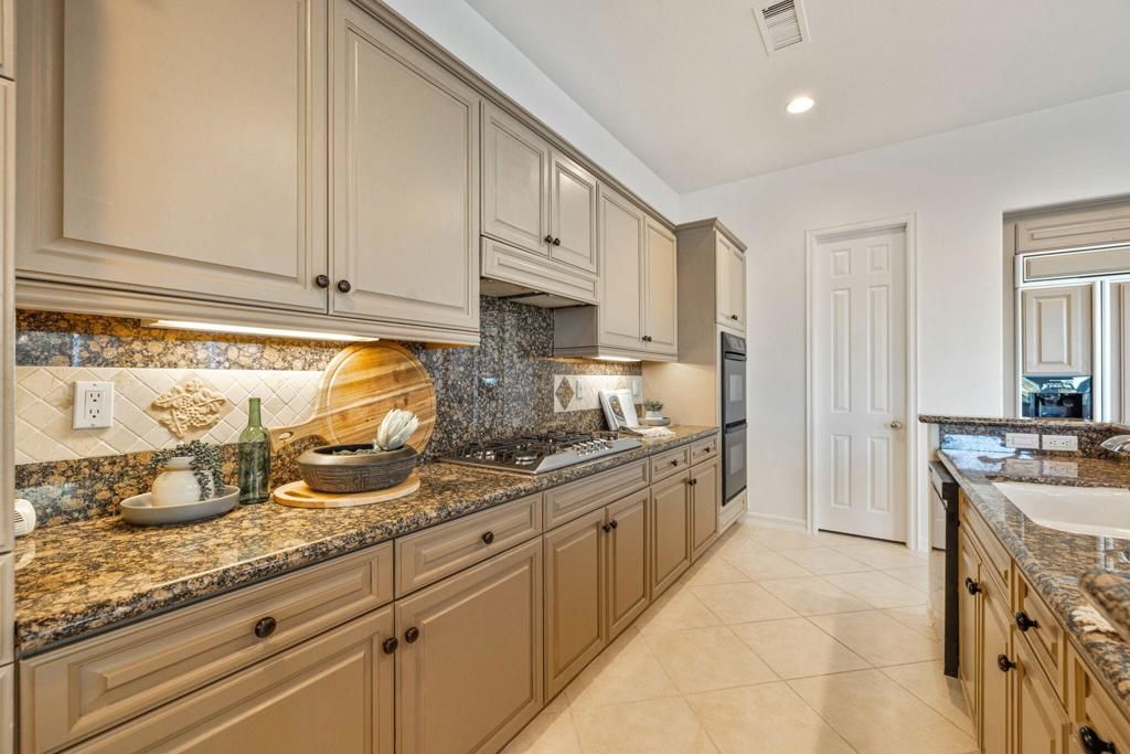 Image 25 of property listing at 79740 Citrus, La Quinta, CA 92253