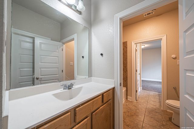 19111 MOUNTAIN PL, San Antonio, TX 78259