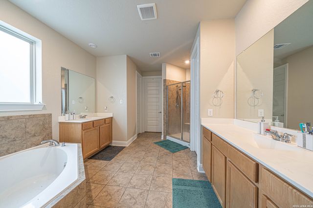 19111 MOUNTAIN PL, San Antonio, TX 78259