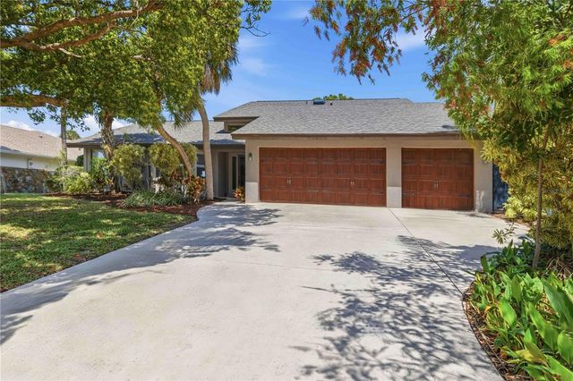 3953 PRAIRIE DUNES DRIVE, Sarasota, FL 34238
