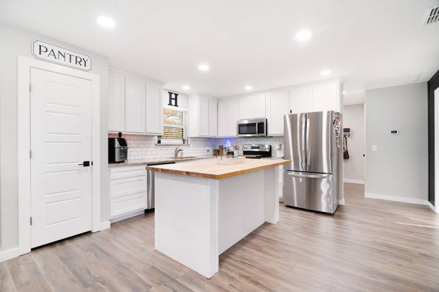 324 Private Road 43790, Paris, TX 75462