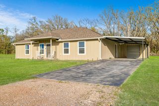 324 Private Road 43790, Paris, TX 75462