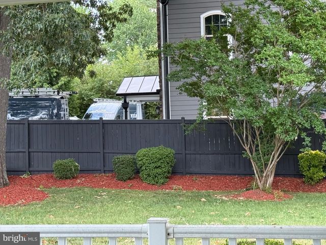 8110 ALLENTOWN RD, Fort Washington, MD 20744