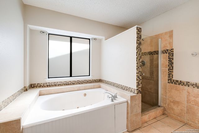 9807 Delta Ridge, Converse, TX 78109