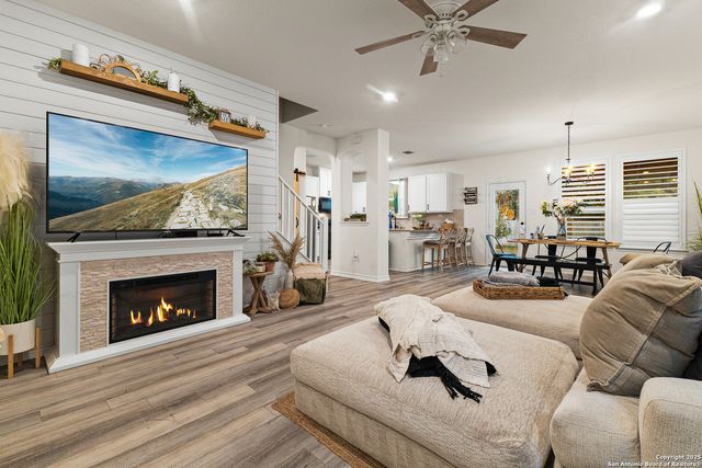 11232 October Stead, San Antonio, TX 78254