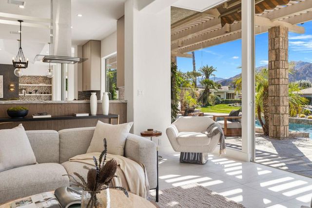 9 Regency Drive, Rancho Mirage, CA 92270