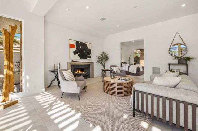 9 Regency Drive, Rancho Mirage, CA 92270