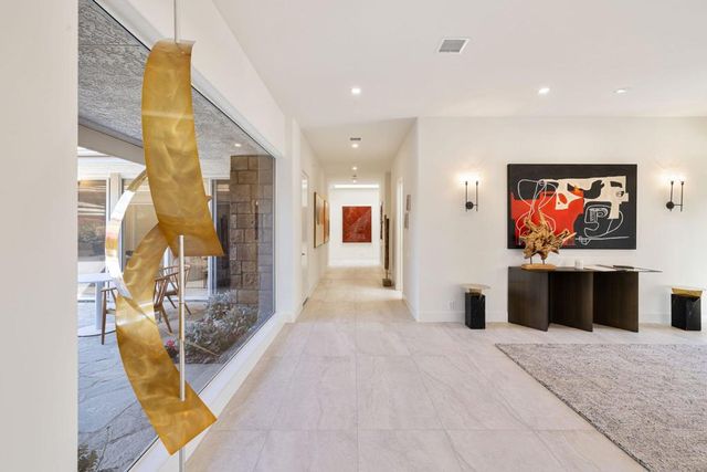 9 Regency Drive, Rancho Mirage, CA 92270