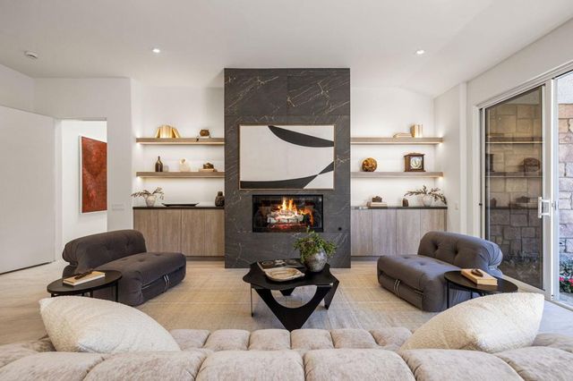 9 Regency Drive, Rancho Mirage, CA 92270