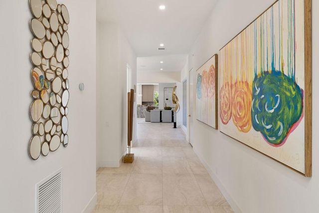 9 Regency Drive, Rancho Mirage, CA 92270