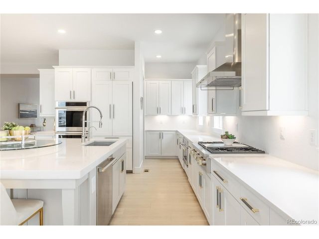 6440 Kenzie Cir, Castle Rock, CO 80108