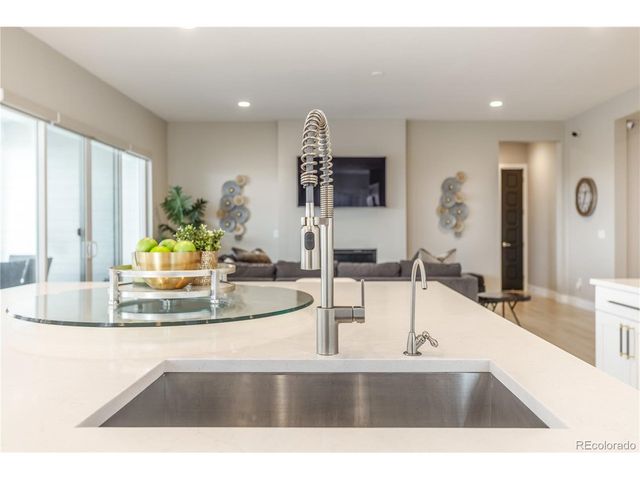 6440 Kenzie Cir, Castle Rock, CO 80108