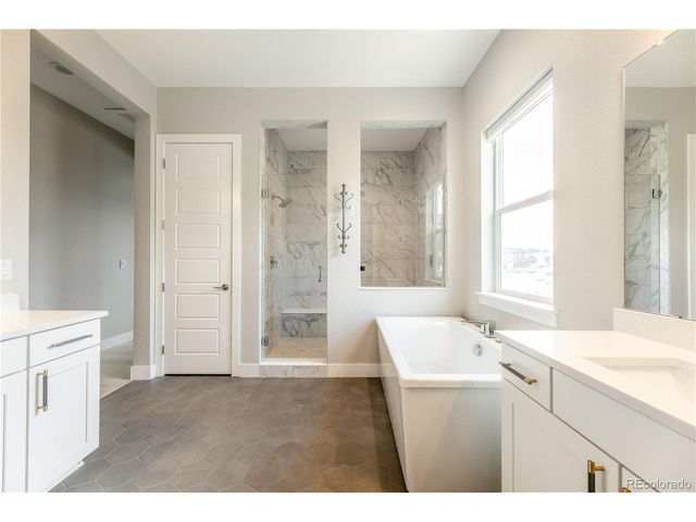 6440 Kenzie Cir, Castle Rock, CO 80108