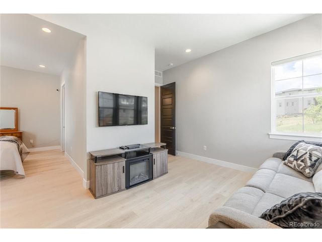 6440 Kenzie Cir, Castle Rock, CO 80108