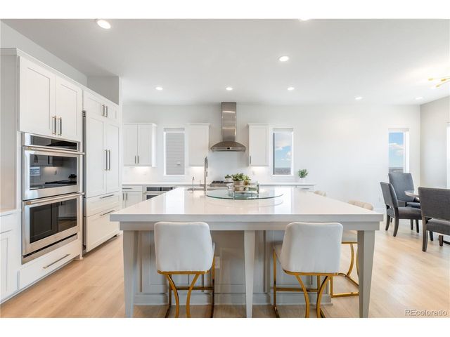 6440 Kenzie Cir, Castle Rock, CO 80108