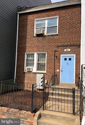 1002 18TH ST NE, Washington, DC 20002