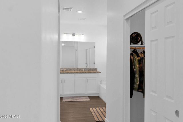 5814 S DAISY PATCH Place, Phoenix, AZ 85040