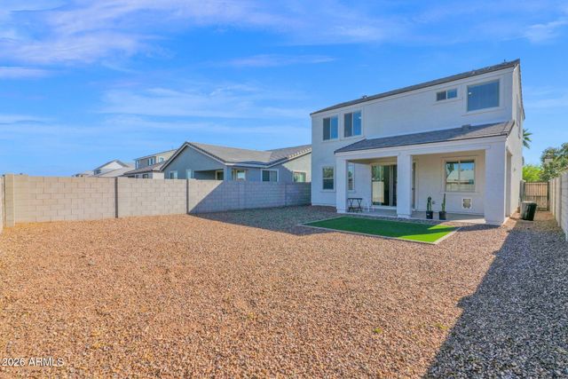 5814 S DAISY PATCH Place, Phoenix, AZ 85040