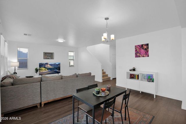 5814 S DAISY PATCH Place, Phoenix, AZ 85040