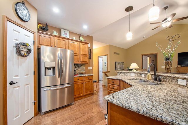 231 River Park Drive, Middlebury, IN 46540