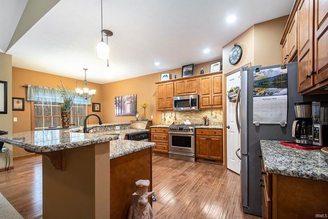 231 River Park Drive, Middlebury, IN 46540