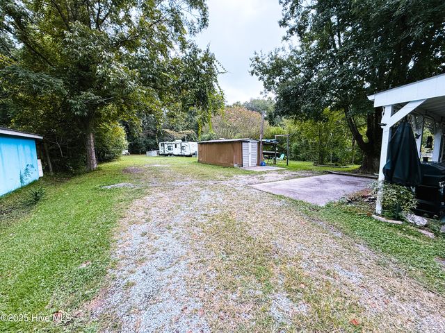 121 Glendale Drive Unit B, Wilmington, NC 28401