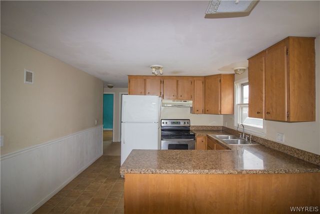 126 Grandview Avenue, Tonawanda, NY 14223