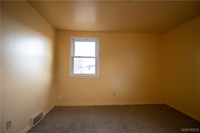 126 Grandview Avenue, Tonawanda, NY 14223