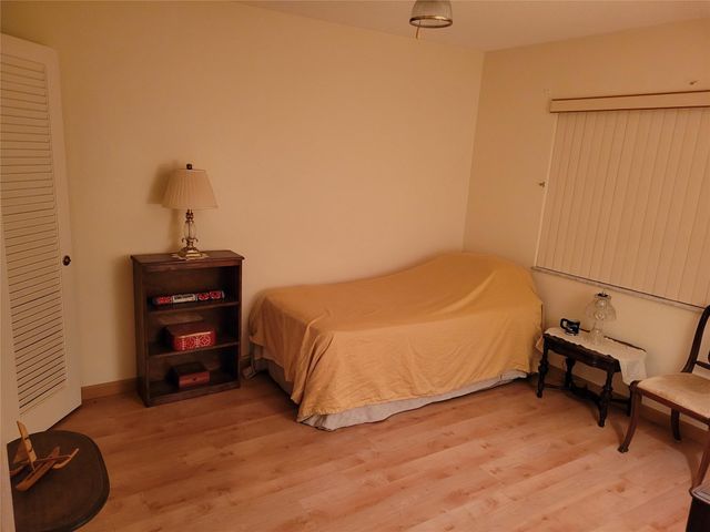 2050 NE 39th St W103, Lighthouse Point, FL 33064