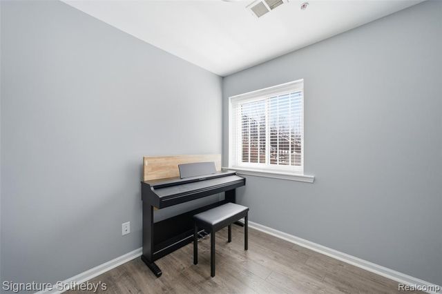 41614 Hamlet Lane 57, Novi, MI 48375