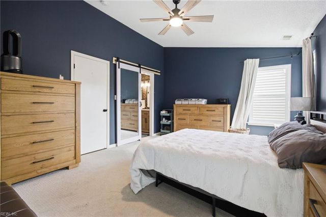 17 Camellia LN, Hampton, VA 23663