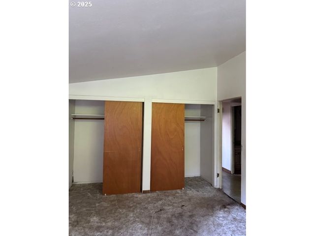 1038 PRESIDENT St, Eugene, OR 97401