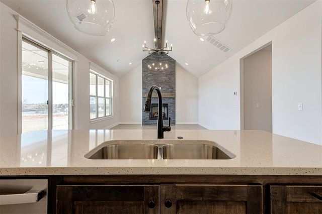 2091 Cash Court, Blanchard, OK 73010