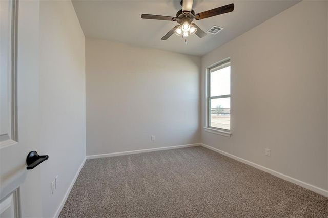 2091 Cash Court, Blanchard, OK 73010