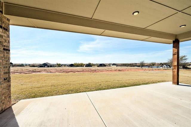 2091 Cash Court, Blanchard, OK 73010