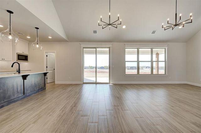 2091 Cash Court, Blanchard, OK 73010