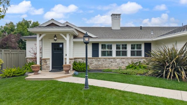 8720 W Fairoaks Rd, Tracy, CA 95304