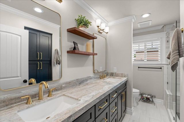8720 W Fairoaks Rd, Tracy, CA 95304